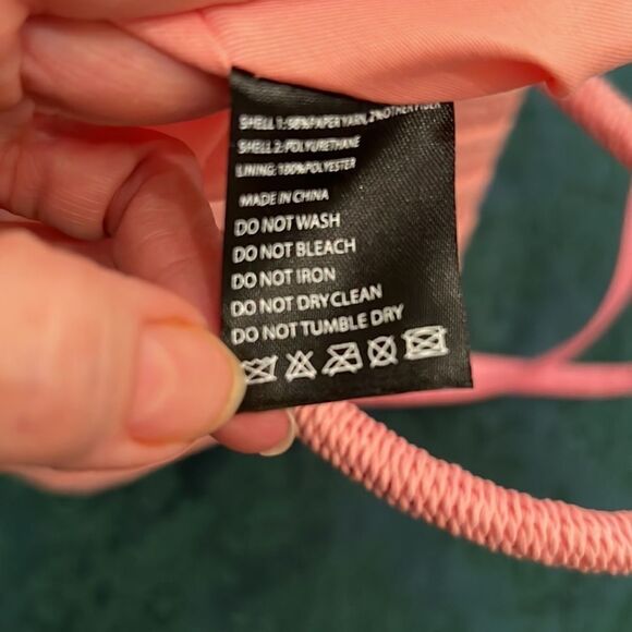 Crossi NWT pink woven straw handbag with handles and removable crossbody strap - Picture 9 of 12